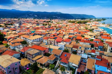 Yelkenli Yat Limanı ve şehir Lefkada Adası, Yunanistan