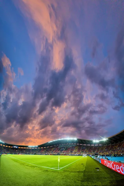 VERDADERO MADRID V MANCHESTER UNIDO: UEFA SUPER CUP — Foto de Stock