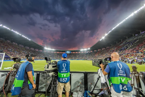 VERDADERO MADRID V MANCHESTER UNIDO: UEFA SUPER CUP — Foto de Stock