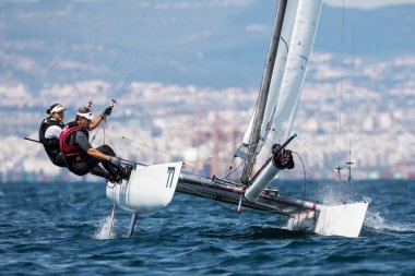 Sporcular Yatlar eylem sırasında 