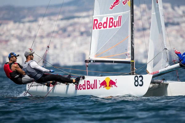 Sporcular Yatlar eylem sırasında 