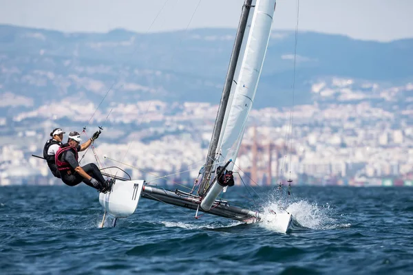 Sporcular Yatlar eylem sırasında 