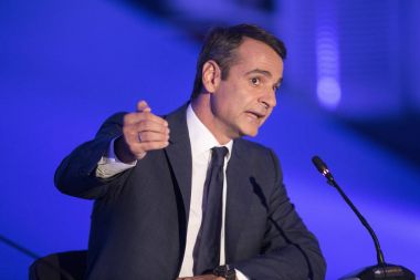Kyriakos Miçotakis yeni demokrasi başkanı 