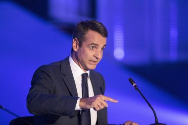 Kyriakos Miçotakis yeni demokrasi başkanı 