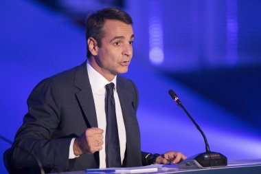 Kyriakos Miçotakis yeni demokrasi başkanı 