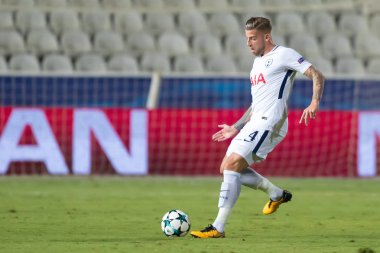 Apoel Vs Tottenham Hotspur arasında Şampiyonlar Ligi oyunu