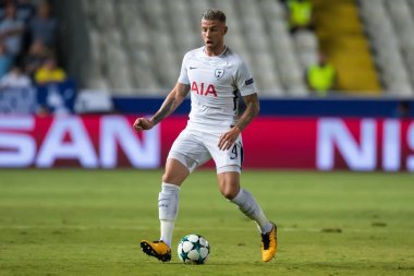 Apoel Vs Tottenham Hotspur arasında Şampiyonlar Ligi oyunu