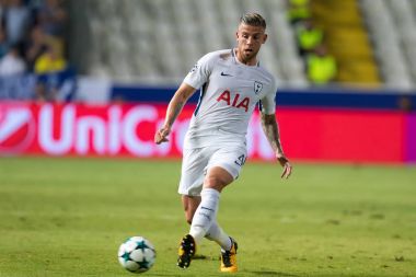 Apoel Vs Tottenham Hotspur arasında Şampiyonlar Ligi oyunu
