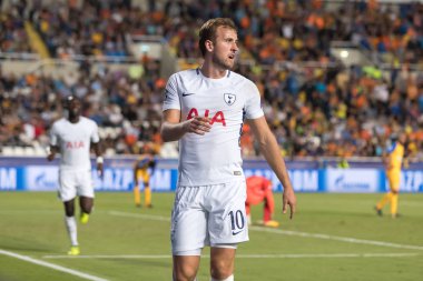 Apoel Vs Tottenham Hotspur arasında Şampiyonlar Ligi oyunu