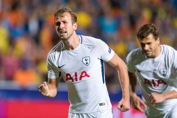 Apoel Vs Tottenham Hotspur arasında Şampiyonlar Ligi oyunu
