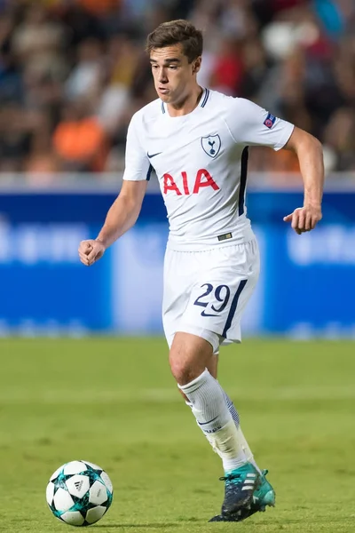 Apoel Vs Tottenham Hotspur arasında Şampiyonlar Ligi oyunu