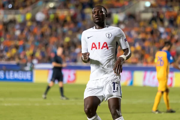 Apoel Vs Tottenham Hotspur arasında Şampiyonlar Ligi oyunu