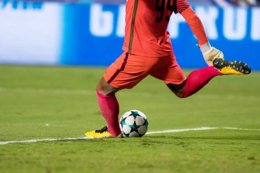 Apoel Vs Tottenham Hotspur arasında Şampiyonlar Ligi oyunu