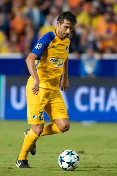 Apoel Vs Tottenham Hotspur arasında Şampiyonlar Ligi oyunu