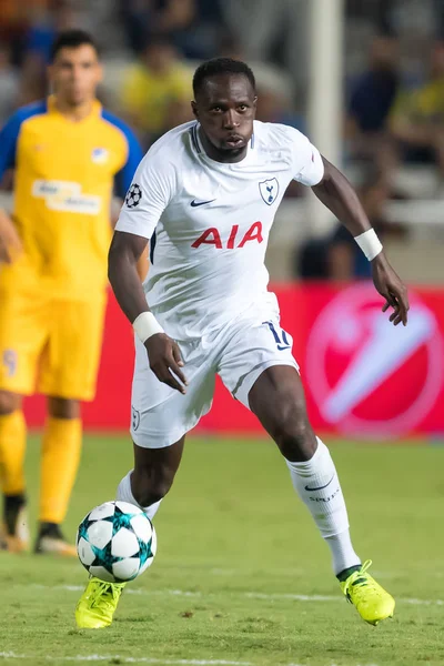 Apoel Vs Tottenham Hotspur arasında Şampiyonlar Ligi oyunu