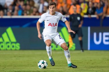 Apoel Vs Tottenham Hotspur arasında Şampiyonlar Ligi oyunu