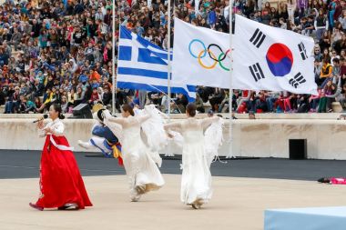 Olimpiyat meşalesinin Kış Olimpiyatları için töreni