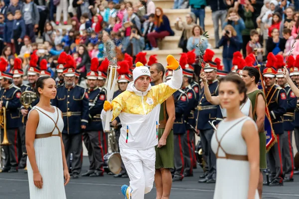 Церемонія олімпійський вогонь зимової Олімпіади — стокове фото