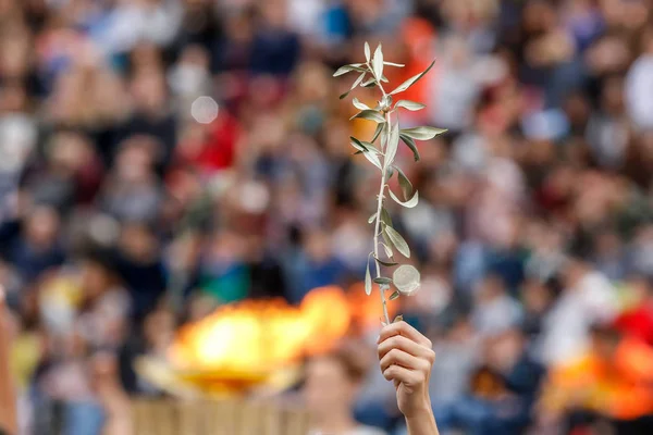 Ceremony of the Olympic Flame for Winter Olympics — Stock Photo, Image