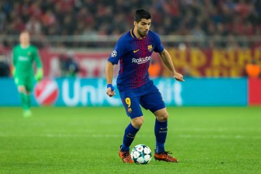 Arada Olympiakos vs Fc Barcelona UEFA Şampiyonlar Ligi oyunu