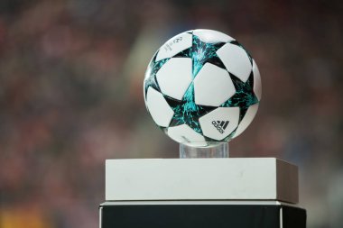 Arada Olympiakos vs Fc Barcelona UEFA Şampiyonlar Ligi oyunu