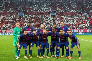 Arada Olympiakos vs Fc Barcelona UEFA Şampiyonlar Ligi oyunu