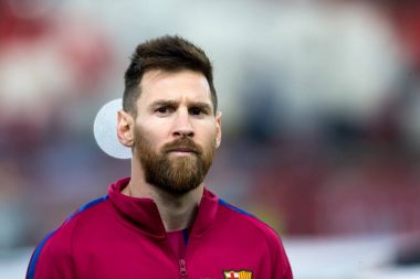 Arada Olympiakos vs Fc Barcelona UEFA Şampiyonlar Ligi oyunu