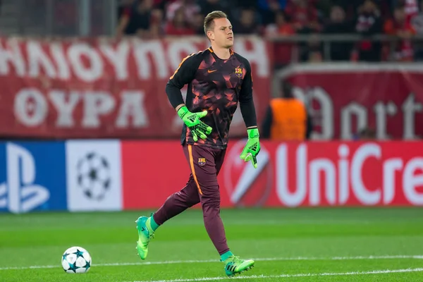 UEFA Champions League wedstrijd tussen Olympiakos vs Fc Barcelona — Stockfoto