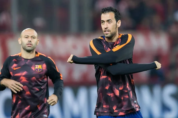 Arada Olympiakos vs Fc Barcelona UEFA Şampiyonlar Ligi oyunu — Stok fotoğraf