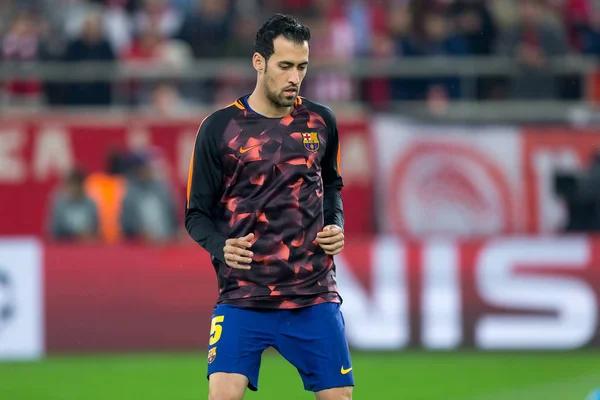 Arada Olympiakos vs Fc Barcelona UEFA Şampiyonlar Ligi oyunu — Stok fotoğraf