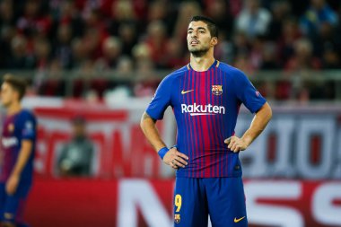 Arada Olympiakos vs Fc Barcelona UEFA Şampiyonlar Ligi oyunu