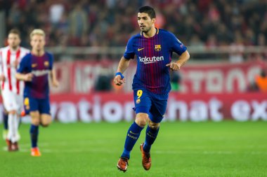 Arada Olympiakos vs Fc Barcelona UEFA Şampiyonlar Ligi oyunu