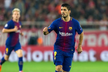 Arada Olympiakos vs Fc Barcelona UEFA Şampiyonlar Ligi oyunu