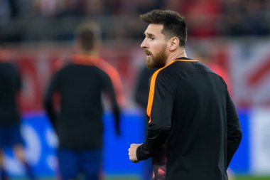 Arada Olympiakos vs Fc Barcelona UEFA Şampiyonlar Ligi oyunu