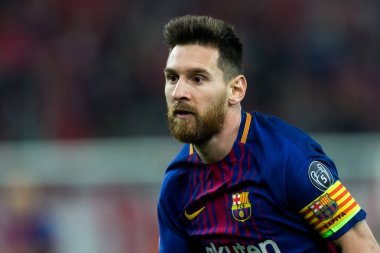 Arada Olympiakos vs Fc Barcelona UEFA Şampiyonlar Ligi oyunu