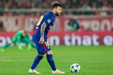Arada Olympiakos vs Fc Barcelona UEFA Şampiyonlar Ligi oyunu