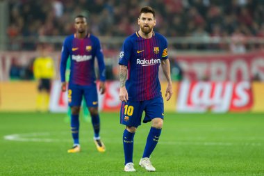 Arada Olympiakos vs Fc Barcelona UEFA Şampiyonlar Ligi oyunu