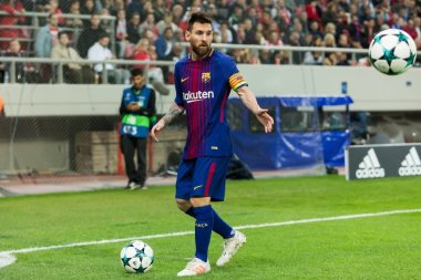 Arada Olympiakos vs Fc Barcelona UEFA Şampiyonlar Ligi oyunu