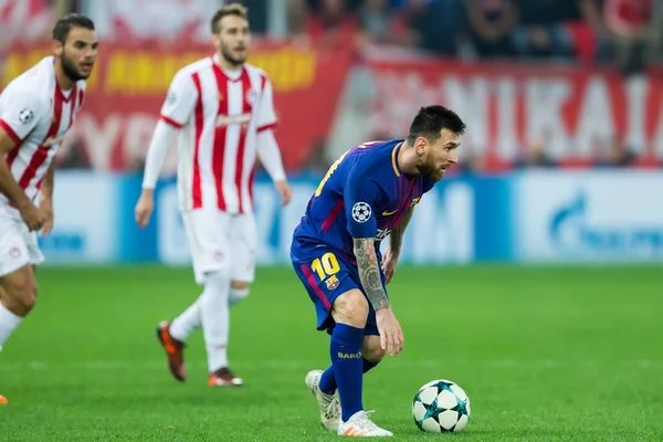 UEFA Champions League játék között Olympiakos vs Fc Barcelona — Stock Fotó