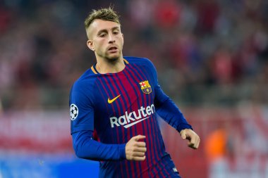 Arada Olympiakos vs Fc Barcelona UEFA Şampiyonlar Ligi oyunu
