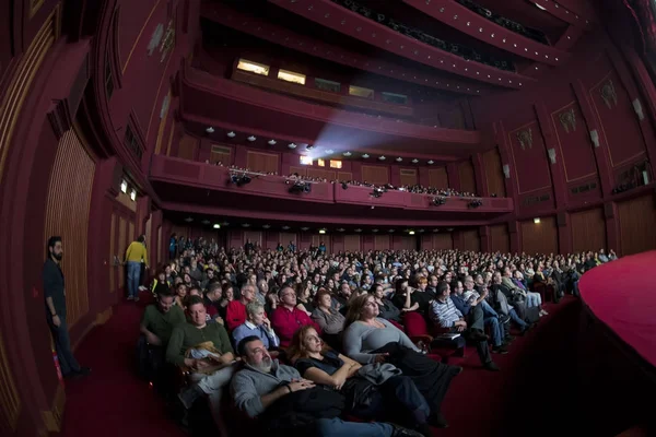 Tesalónica Grecia Noviembre 2017 Los Espectadores Observan Cine Durante 58º —  Fotos de Stock