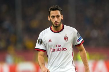 Aek Rennes rakip Ac Milan arasında UEFA Avrupa Ligi oyunu 