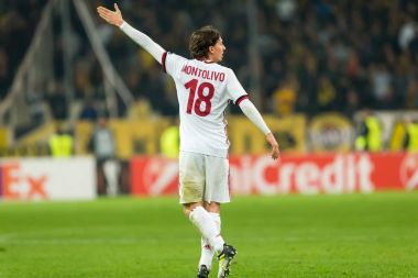 Aek Rennes rakip Ac Milan arasında UEFA Avrupa Ligi oyunu 