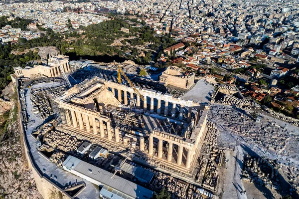 Flybilde av Parthenon og Akropolis i Athen, Hellas – stockfoto