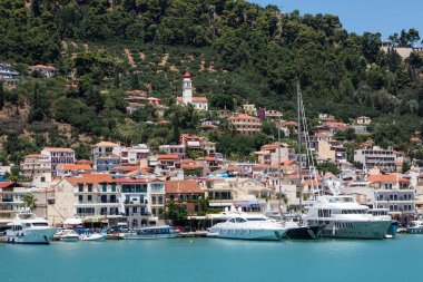 Zakynthos şehir ve liman manzarasına pitoresk Zakynth üzerinde