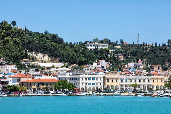 Utsikt över Zakynthos stad och hamn på den pittoreska Zakynth — Stockfoto