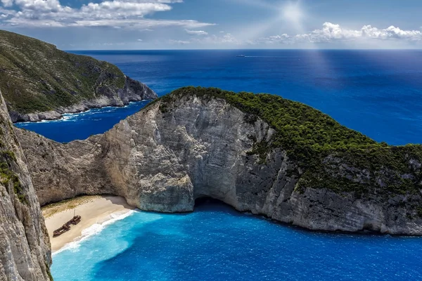 Navagio (Shipwreck) Praia na ilha de Zakynthos, Grécia . — Fotografia de Stock