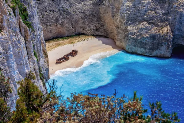 Navagio (Shipwreck) Praia na ilha de Zakynthos, Grécia . — Fotografia de Stock