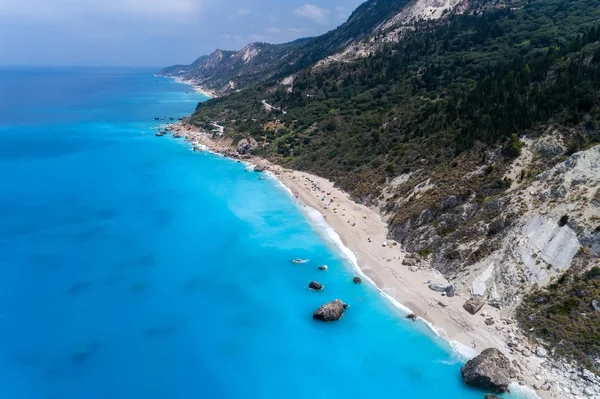 Havadan görünümü ünlü beach, Megali Petra Lef Island üzerinde — Stok fotoğraf