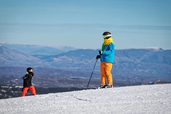 滑雪胜地 Vasilitsa 在 Pindos 的山脉, 在希腊. — 图库照片